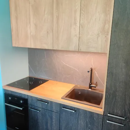 Saare Park 3* Liikuela