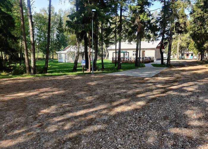 Gostinjska kuća Saare Park Liikuela